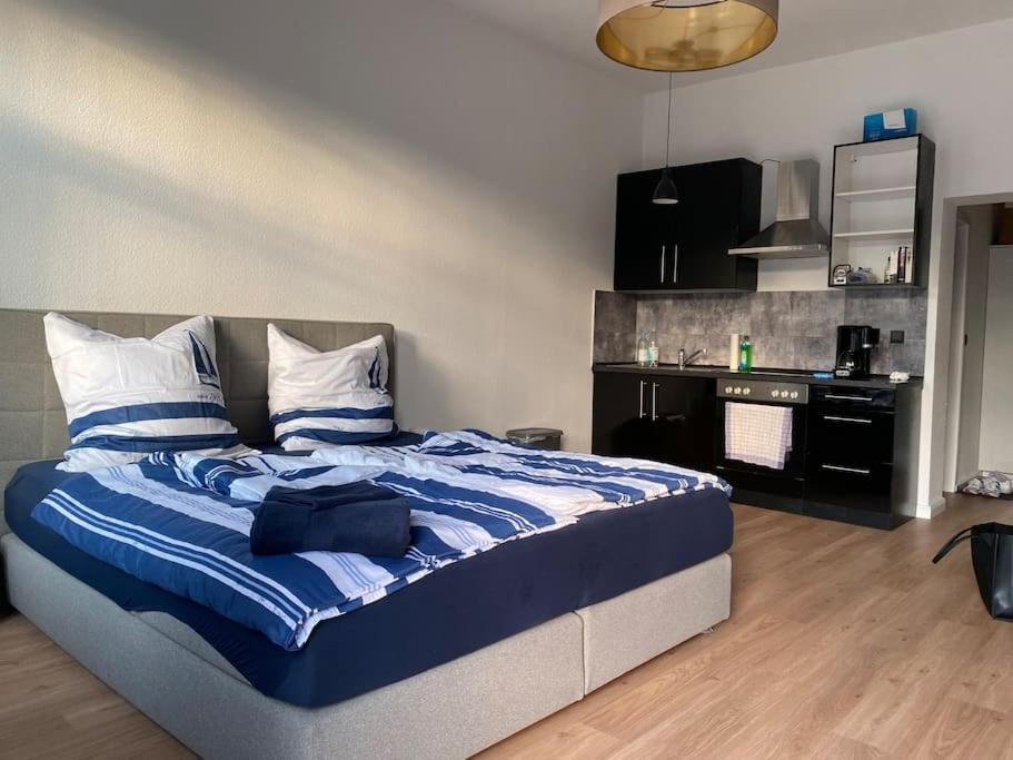 Innenstadt Refugium In Ruhiger Wasserlage+Balkon ไลป์ซิก ภายนอก รูปภาพ